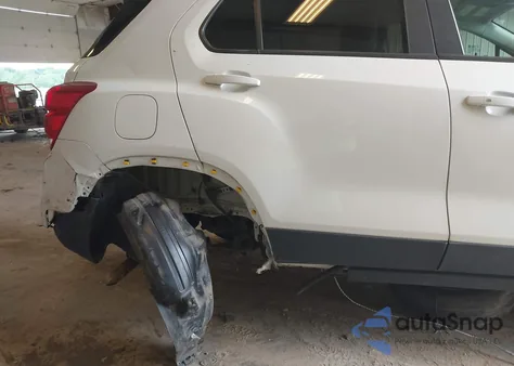 2021 Chevrolet Trax Awd Lt from USA, damaged, VIN KL7CJPSB1MB318914